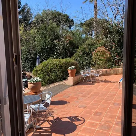 120 M Cosy With Garden Terrace And Paillote * Bandol